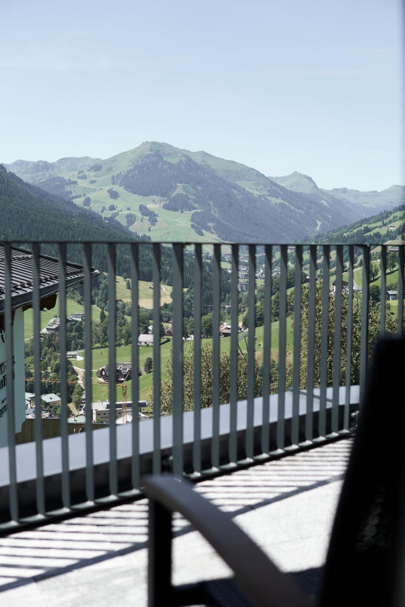 Landhaus Saalbach - Joker Card Included In Summer Exterior photo
