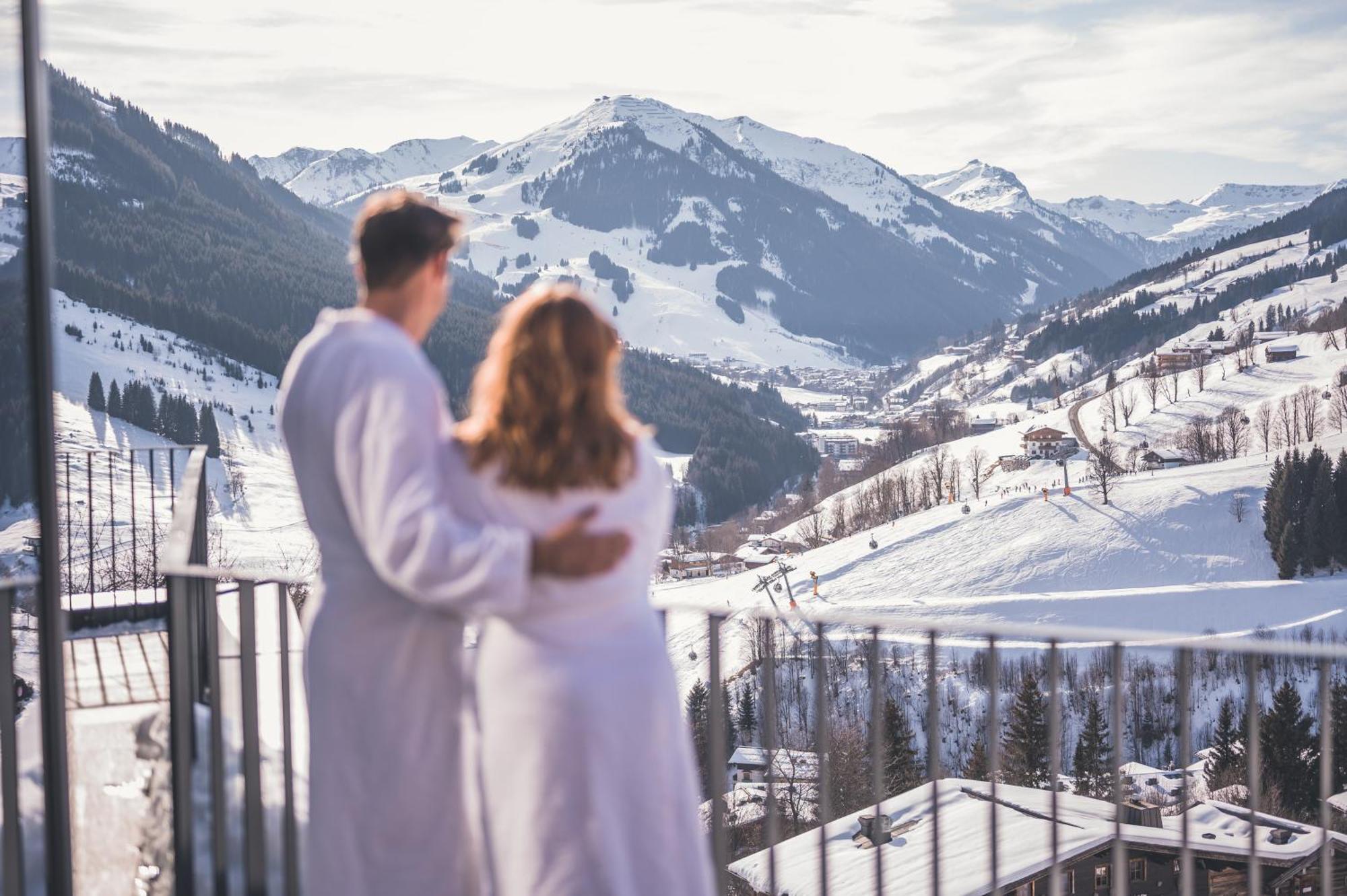 Landhaus Saalbach - Joker Card Included In Summer Exterior photo